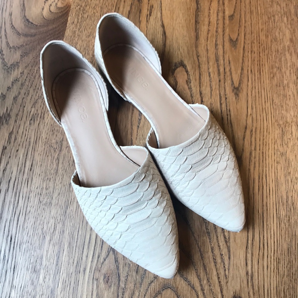 Vince d’Orsay flats